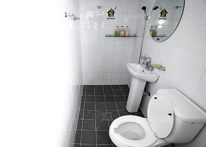 24 Station Guest house 3*