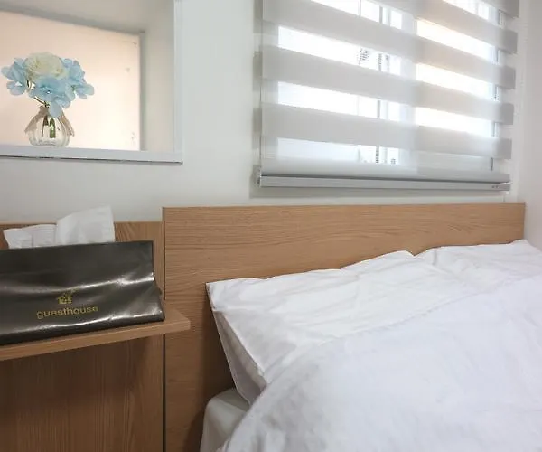 24 Station Guest house 3*