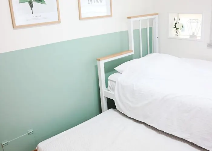 24 Station Guest house